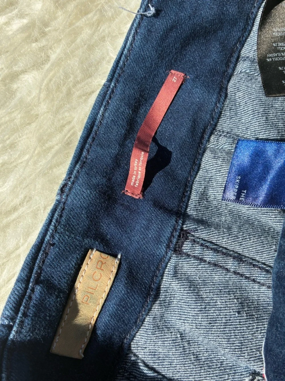 Anthropologie PILCRO High-Rise Wide Leg Jeans - Picture 5 of 11